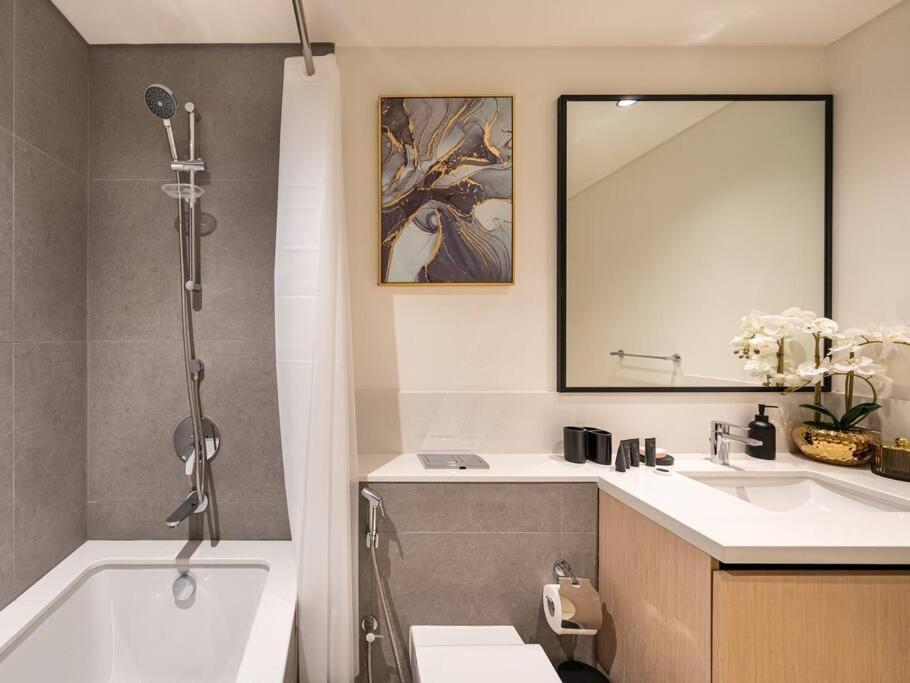 Lux 2br Close To Mall And Burj Khalifa * Dubai