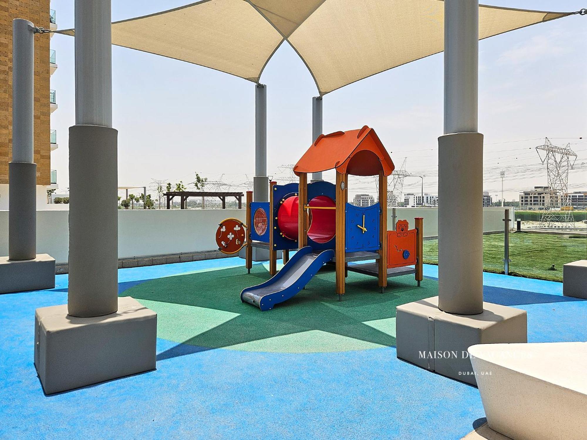 Charming 10 Minutes From Mall Apartment