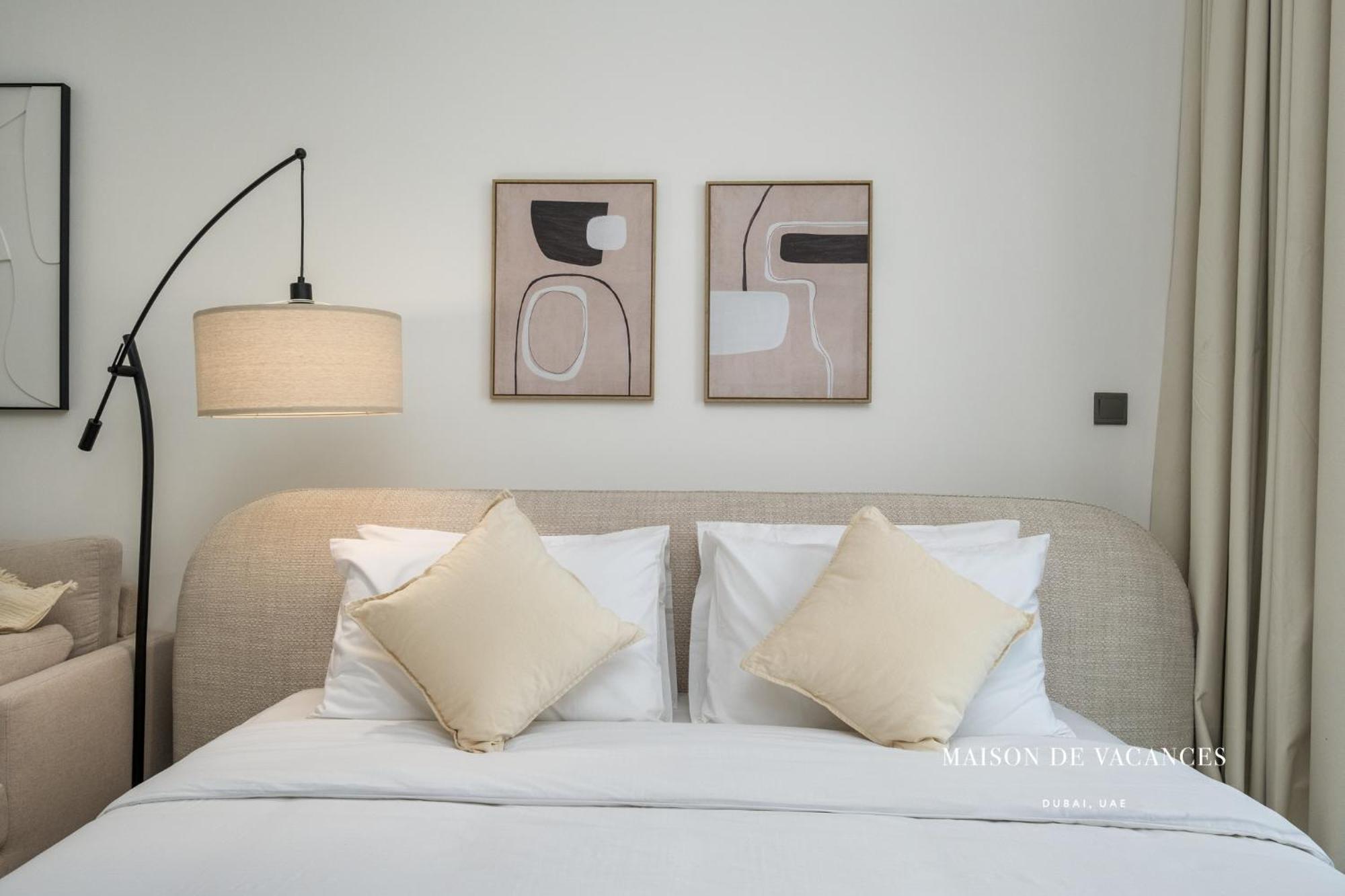 Charming 10 Minutes From Mall Apartment *