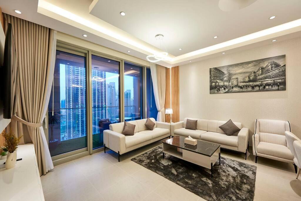 Tick - 4br Burj Khalifa Fountain Views 1
