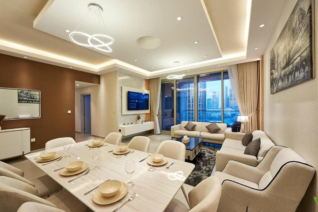 Tick - 4br Burj Khalifa Fountain Views 1 Apartment *