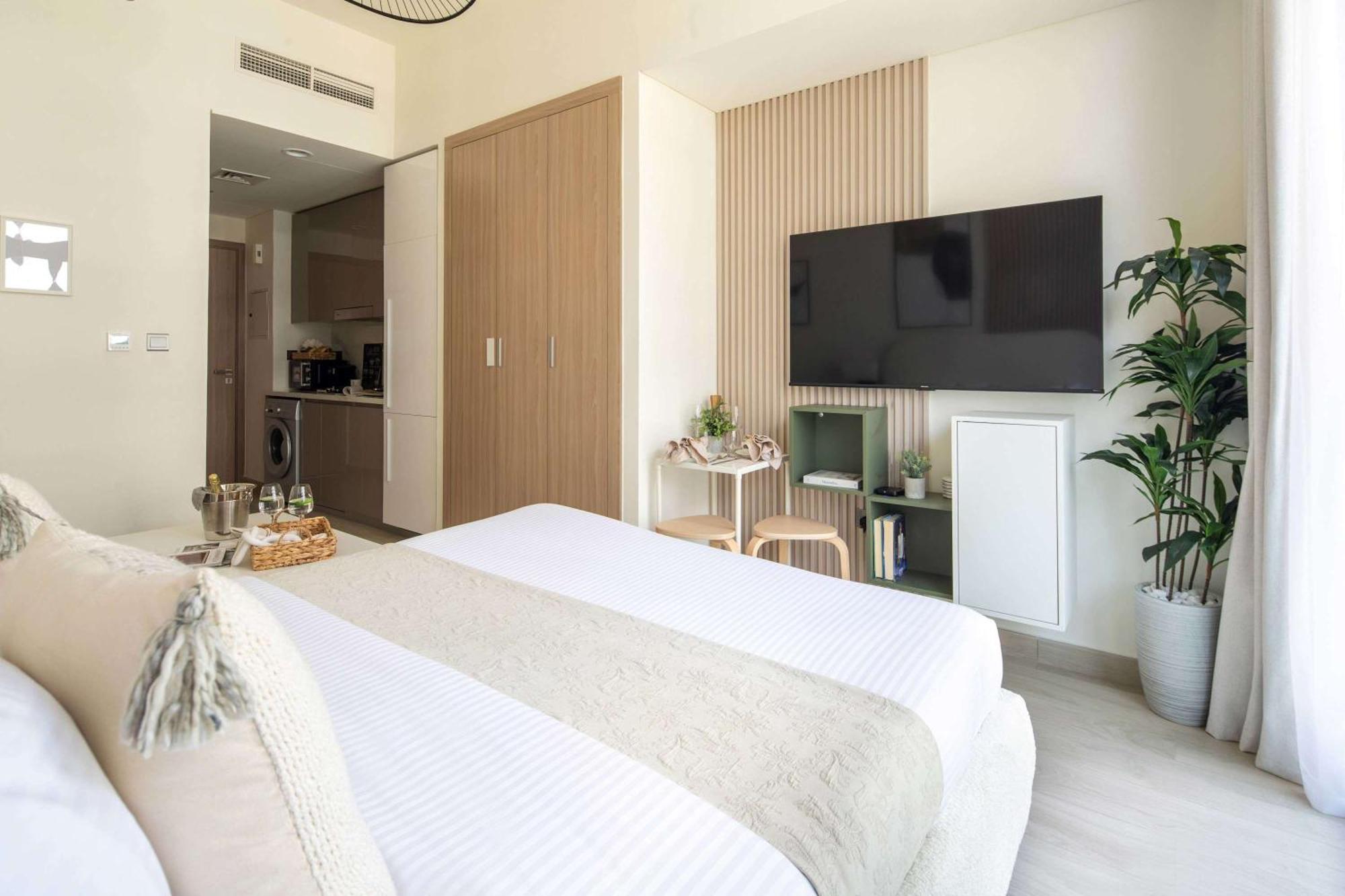 Frank Porter - Azizi Riviera 28 Apartment *
