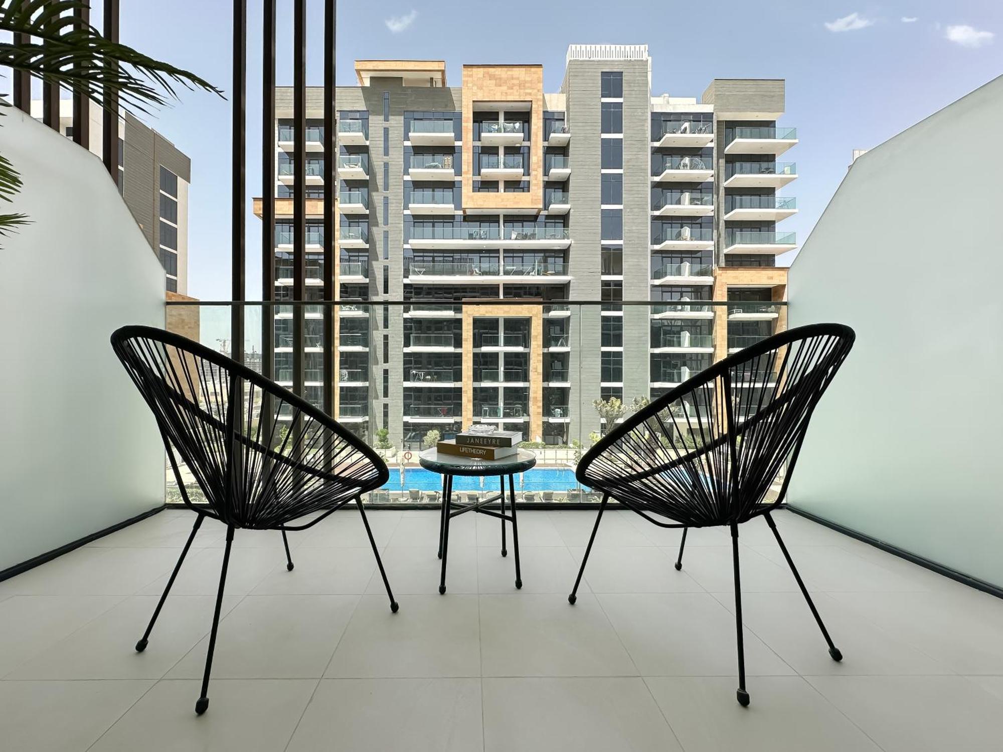 Trophy Blissful Bend In Meydan With Pool Views