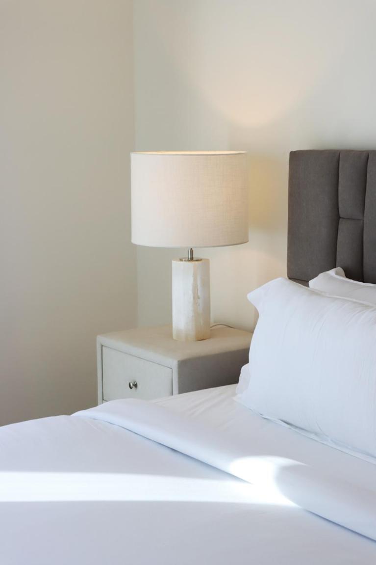 Livbnb - 2b In Heart Of , Hills Dubai