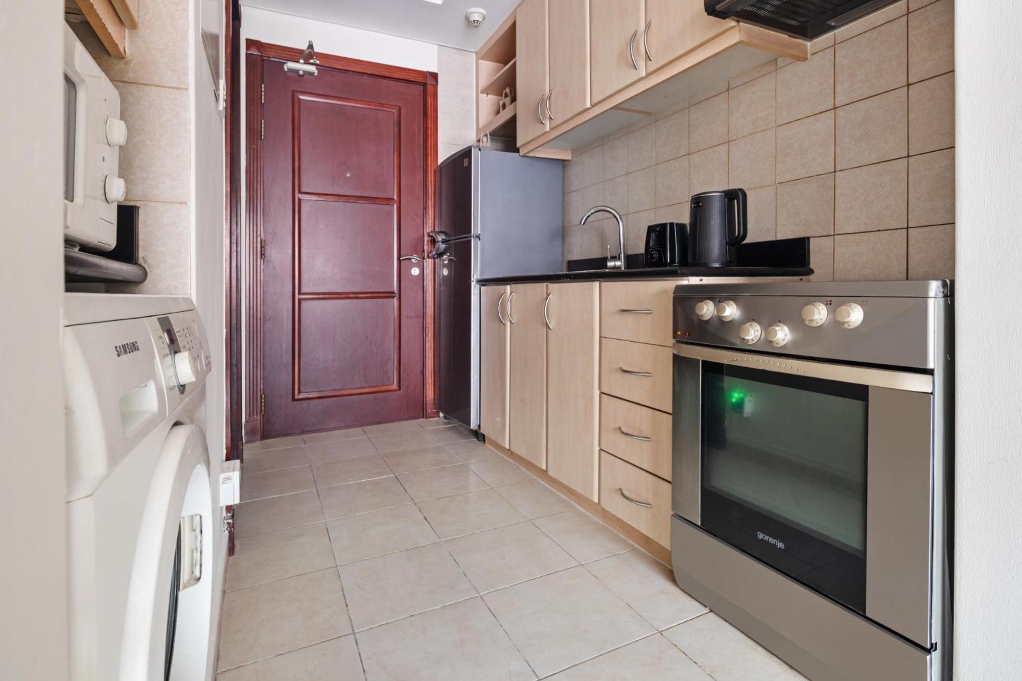 Stylish Retreat In Discovery Gardens Dubai