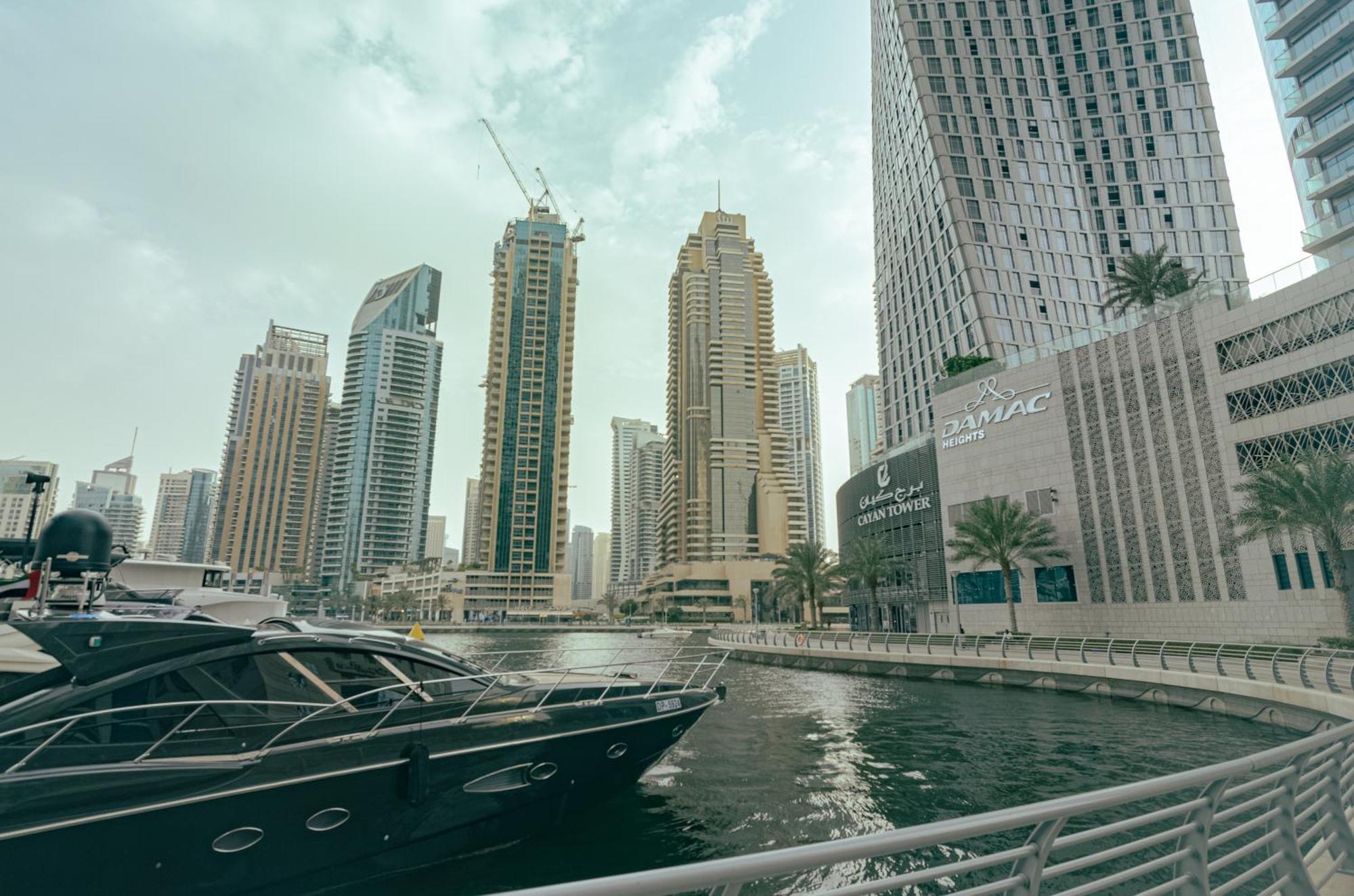 Oskena Vacation Homes- Beautiful High Floor Two Bedroom In Marina * Dubai