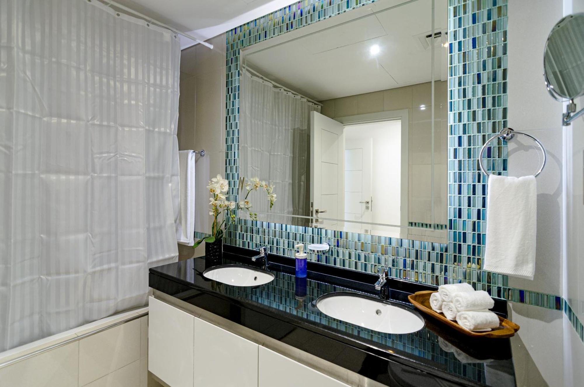 Apartment Oskena Vacation Homes- Beautiful High Floor Two Bedroom In Marina *