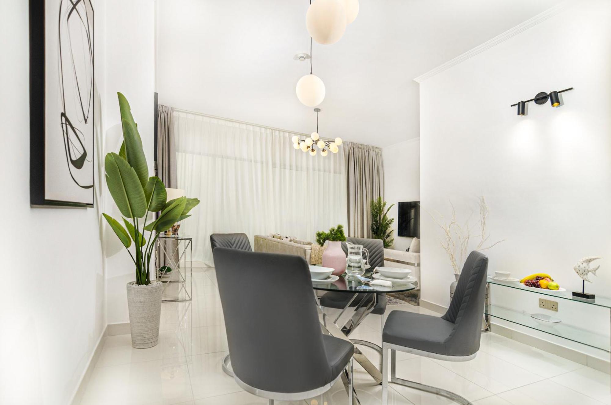Apartment Oskena Vacation Homes- Beautiful High Floor Two Bedroom In Marina *