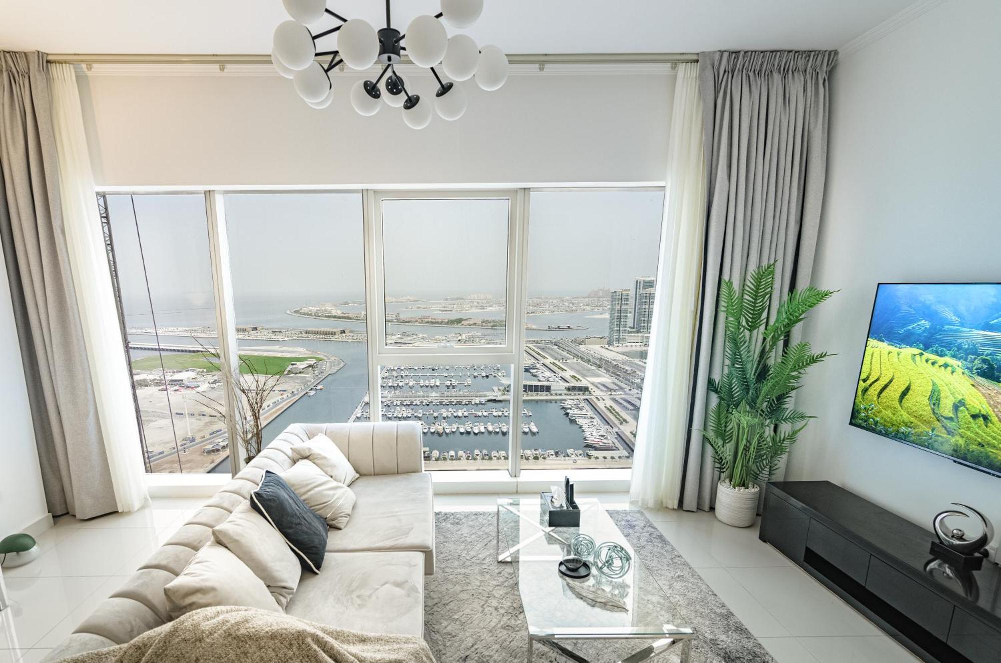 Oskena Vacation Homes- Beautiful High Floor Two Bedroom In Marina Apartment *