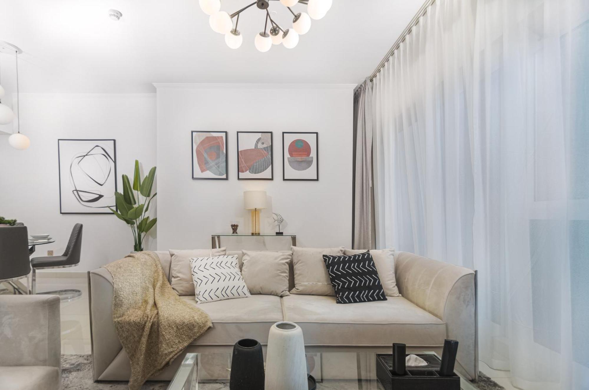 Oskena Vacation Homes- Beautiful High Floor Two Bedroom In Marina Dubai