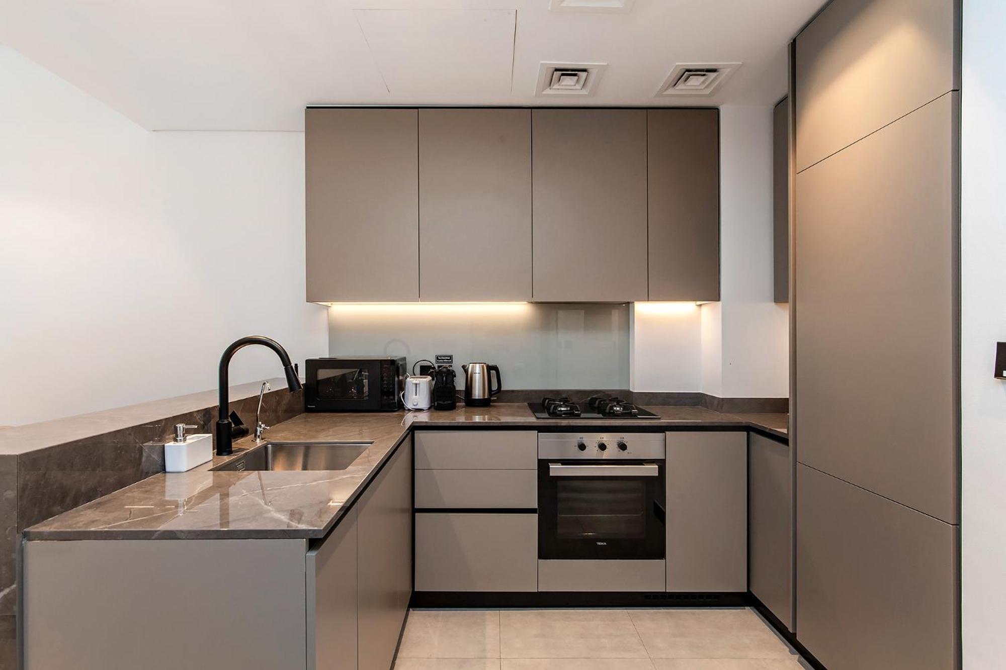Luxe Waterfront In 15 Northside Business Bay * Dubai