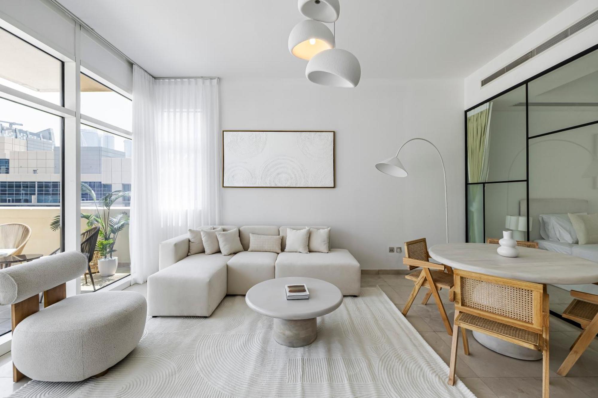1br With Study View Bay Square B7 * Dubai
