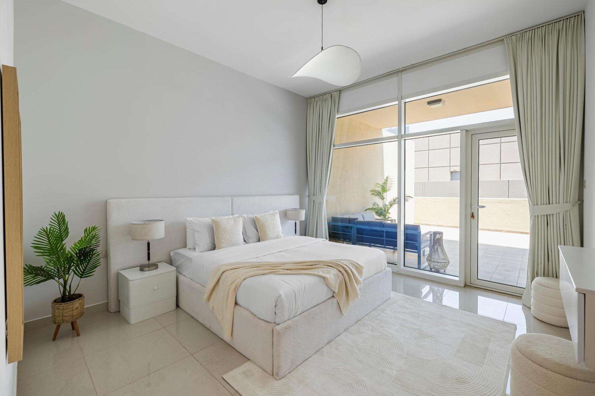 1br With Study View Bay Square B7 Dubai