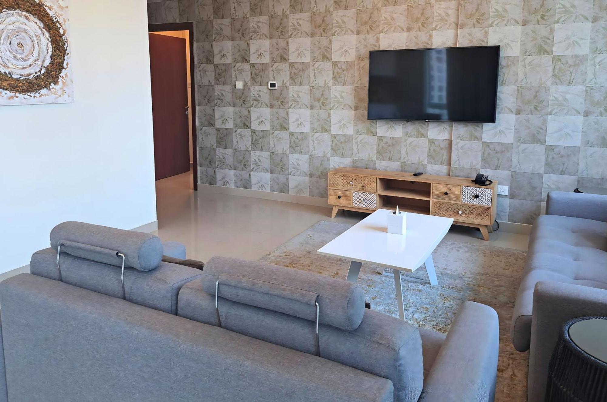 Barcelo Residences Marina *