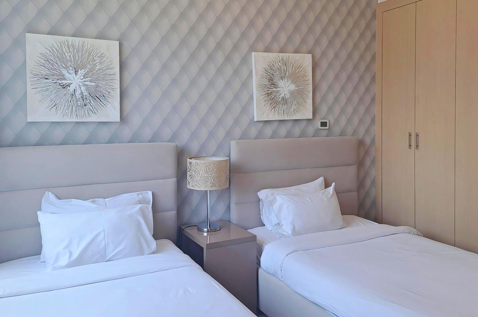 Barcelo Residences Marina