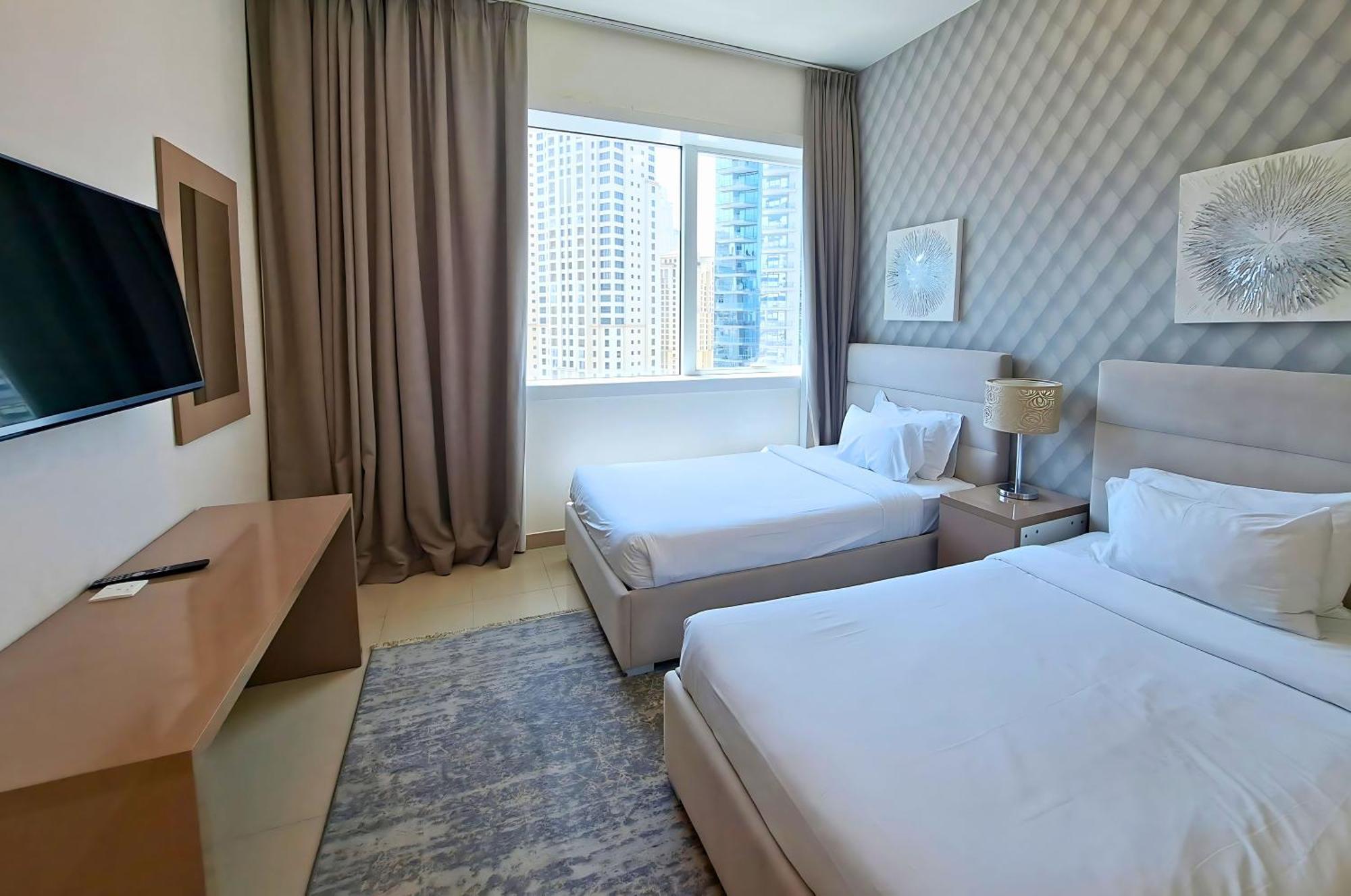 Barcelo Residences Marina Apartment Dubai