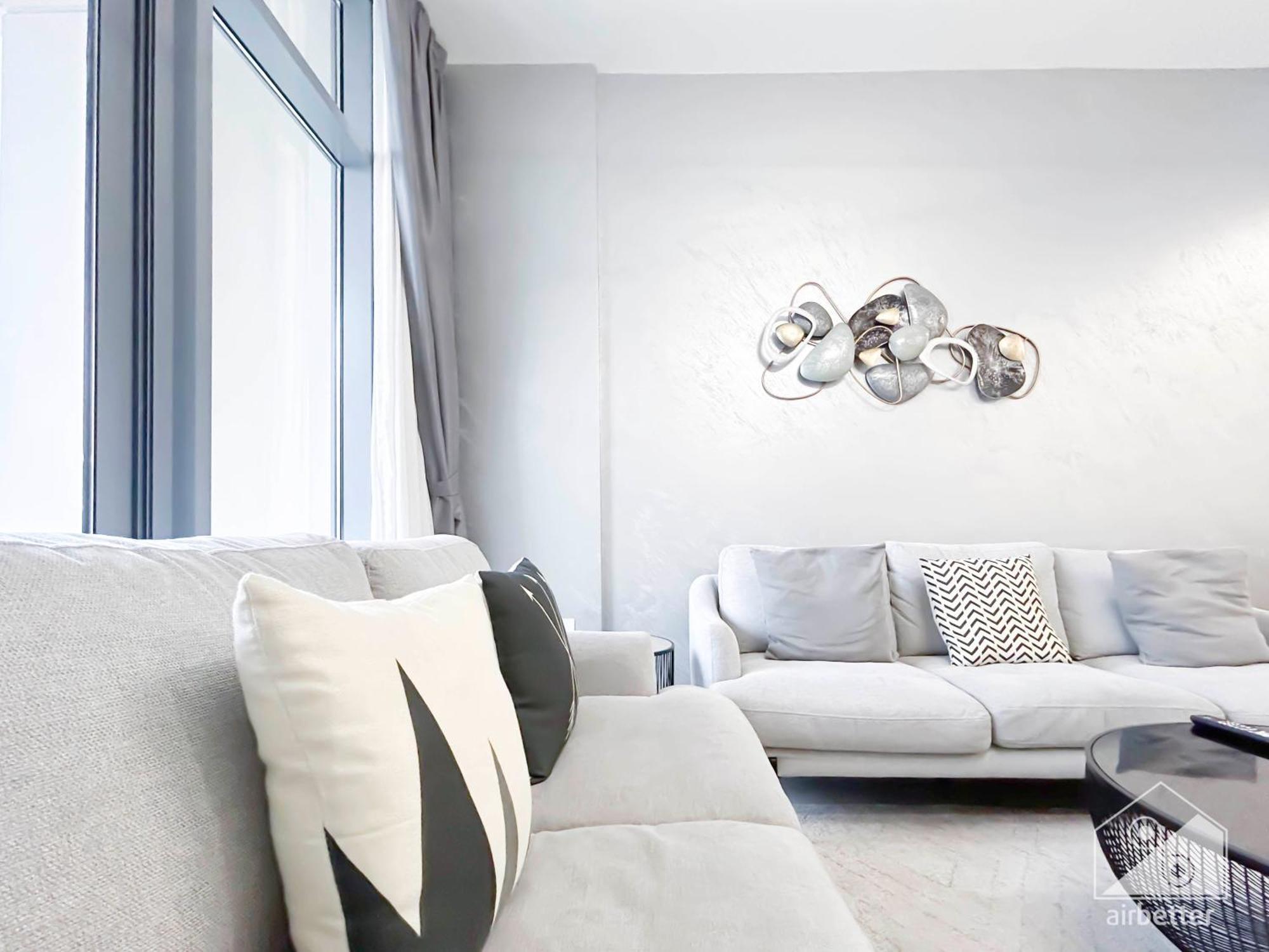 Gorgeous 2br In Bellevue Downtown With Burj View * Dubai