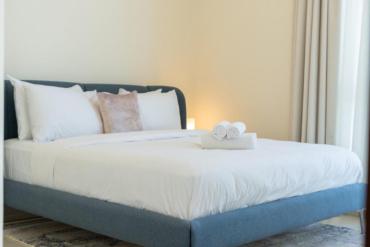 Lovely 3-bedroom At Senses With Modern Comforts In Wadi Al Safa Holiday home *