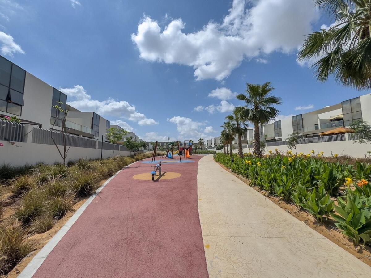 Lovely 3-bedroom At Senses With Modern Comforts In Wadi Al Safa Holiday home Dubai