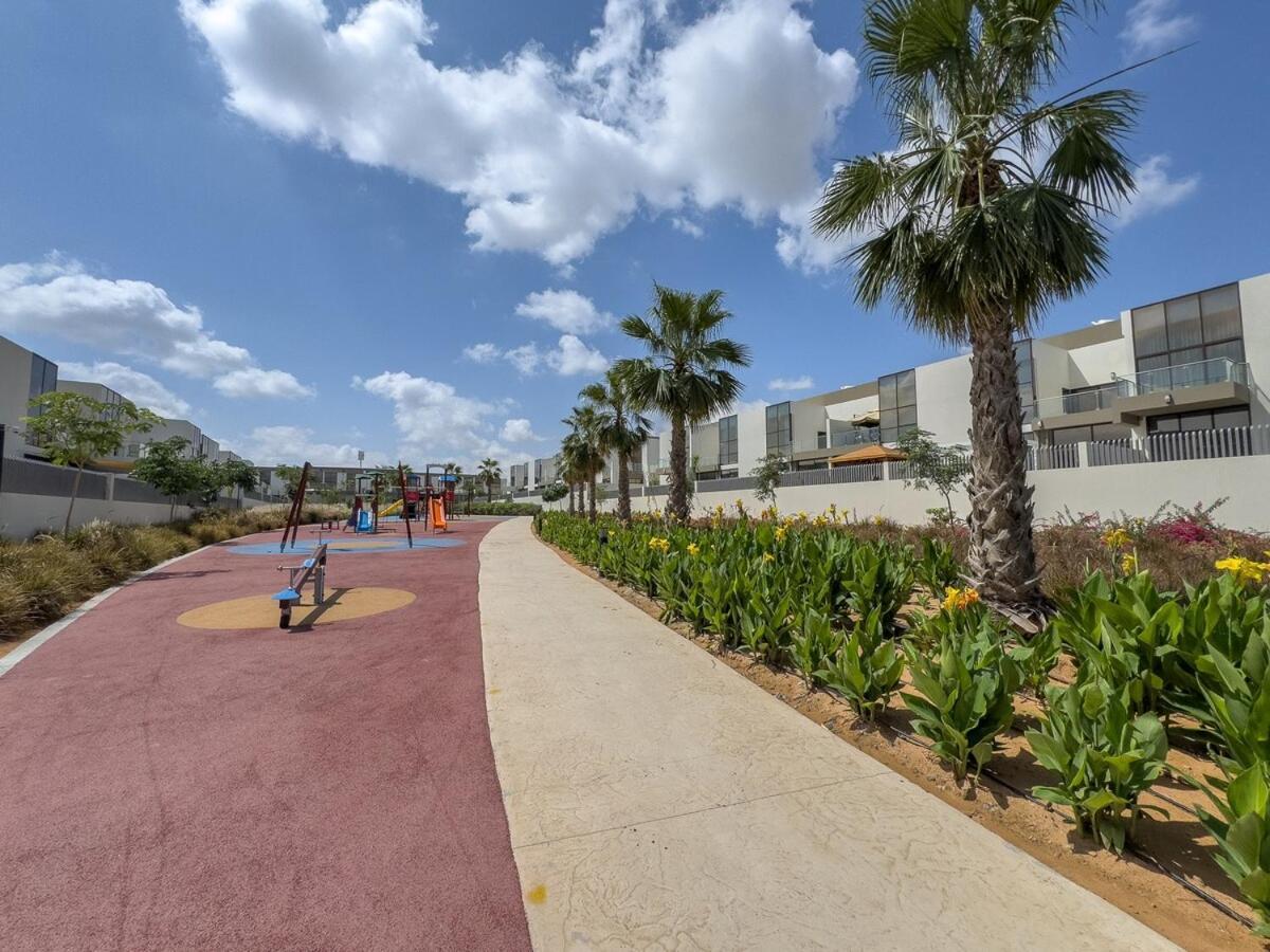 Lovely 3-bedroom At Senses With Modern Comforts In Wadi Al Safa * Dubai
