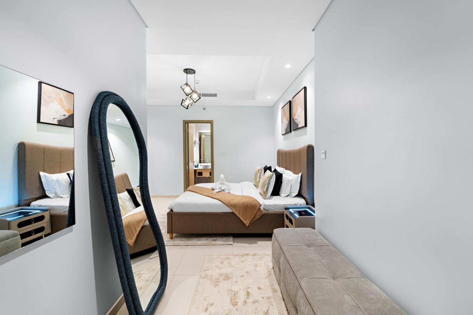 Apartment First Class 2br Modern Luxury At Paramount Dubai
