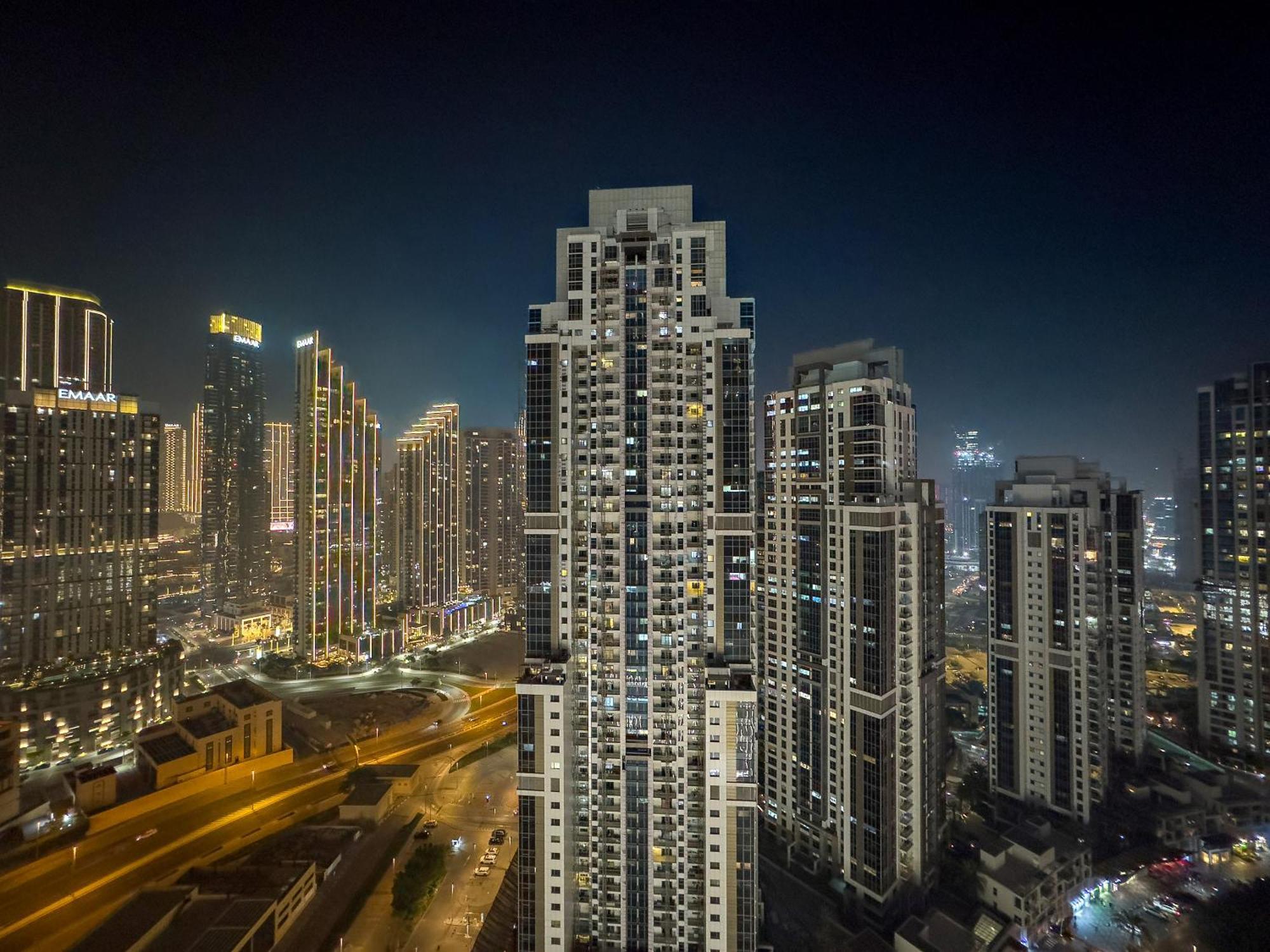 First Class 2br Modern Luxury At Paramount * Dubai