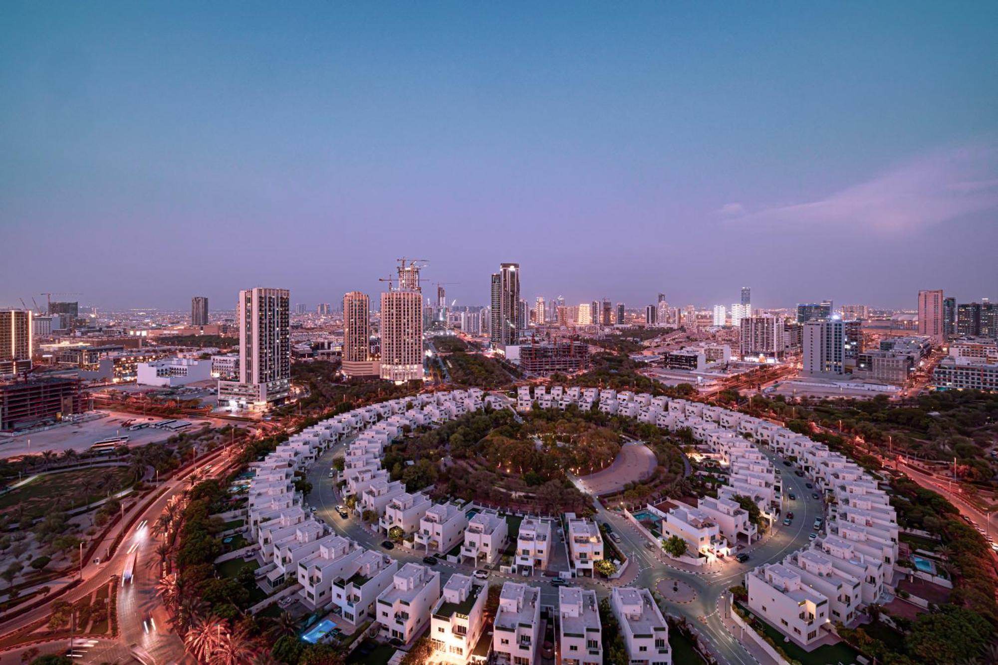 Smartstay At Zaya Hameni - Modern Luxury - Unique In Jvc * Dubai