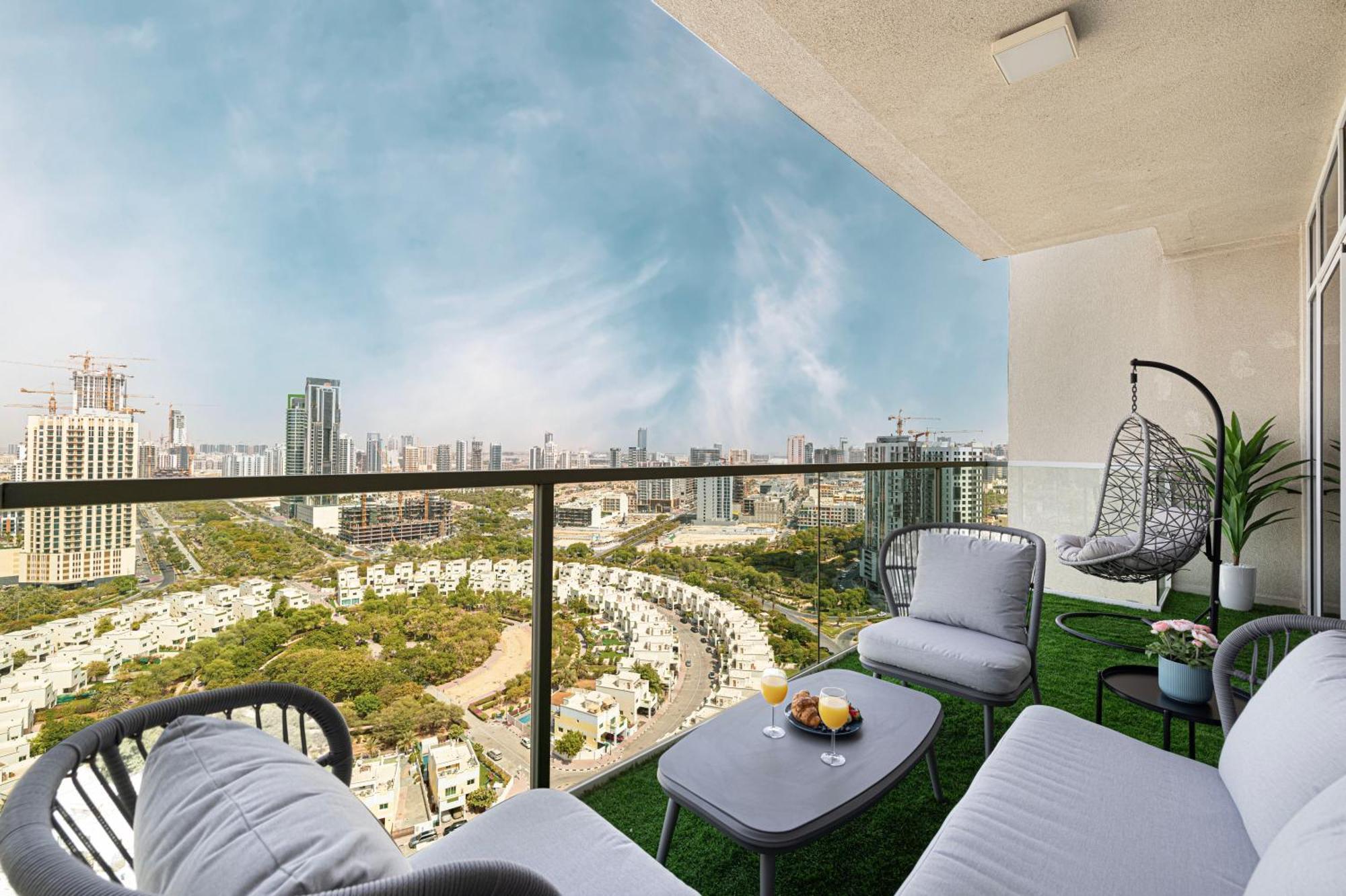 Smartstay At Zaya Hameni - Modern Luxury - Unique In Jvc Apartment