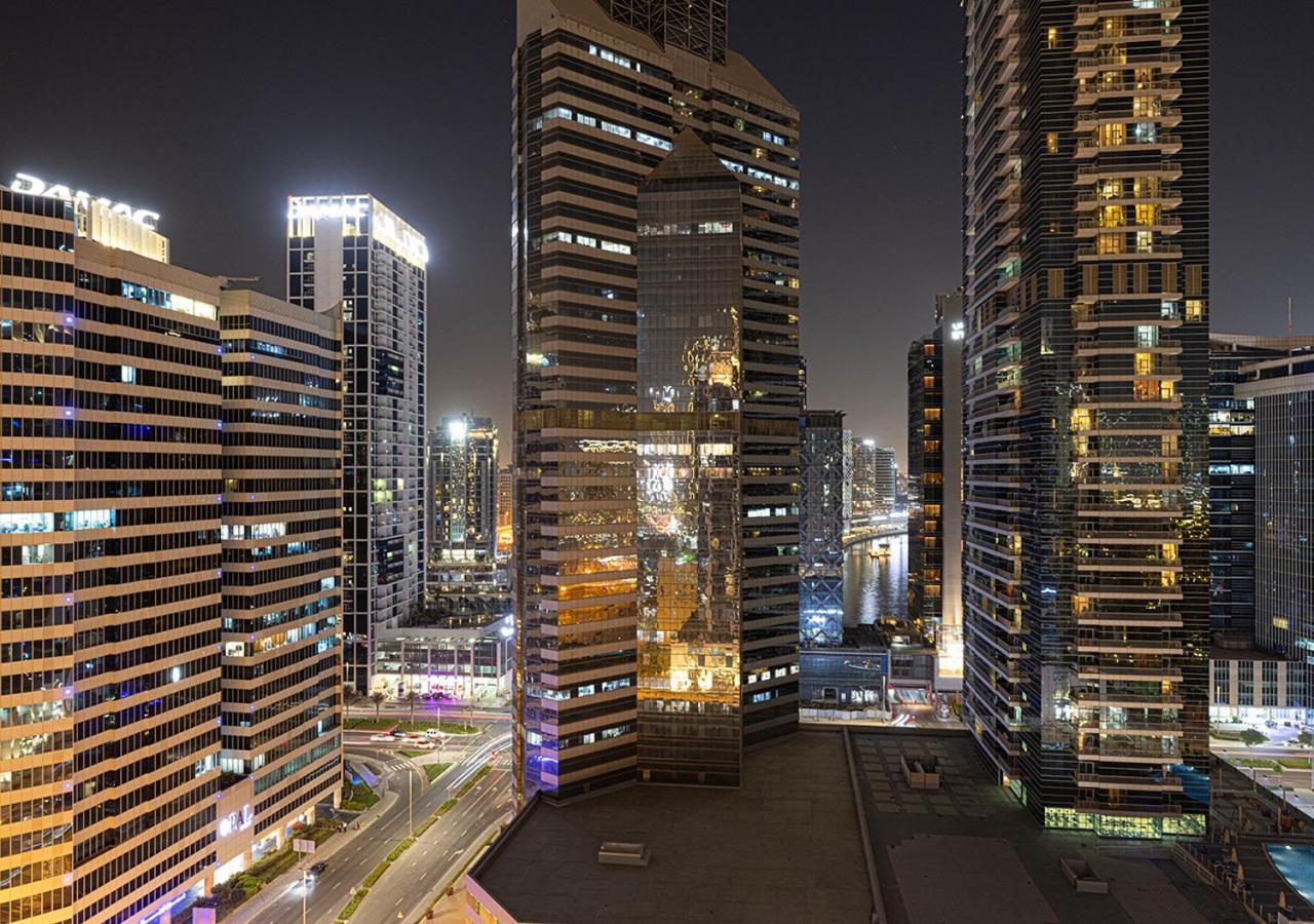 Full Burj Khalifa View - 9 Min Walk To Mall & Fountain - Luxury 1 Bedroom - Gym - Pool