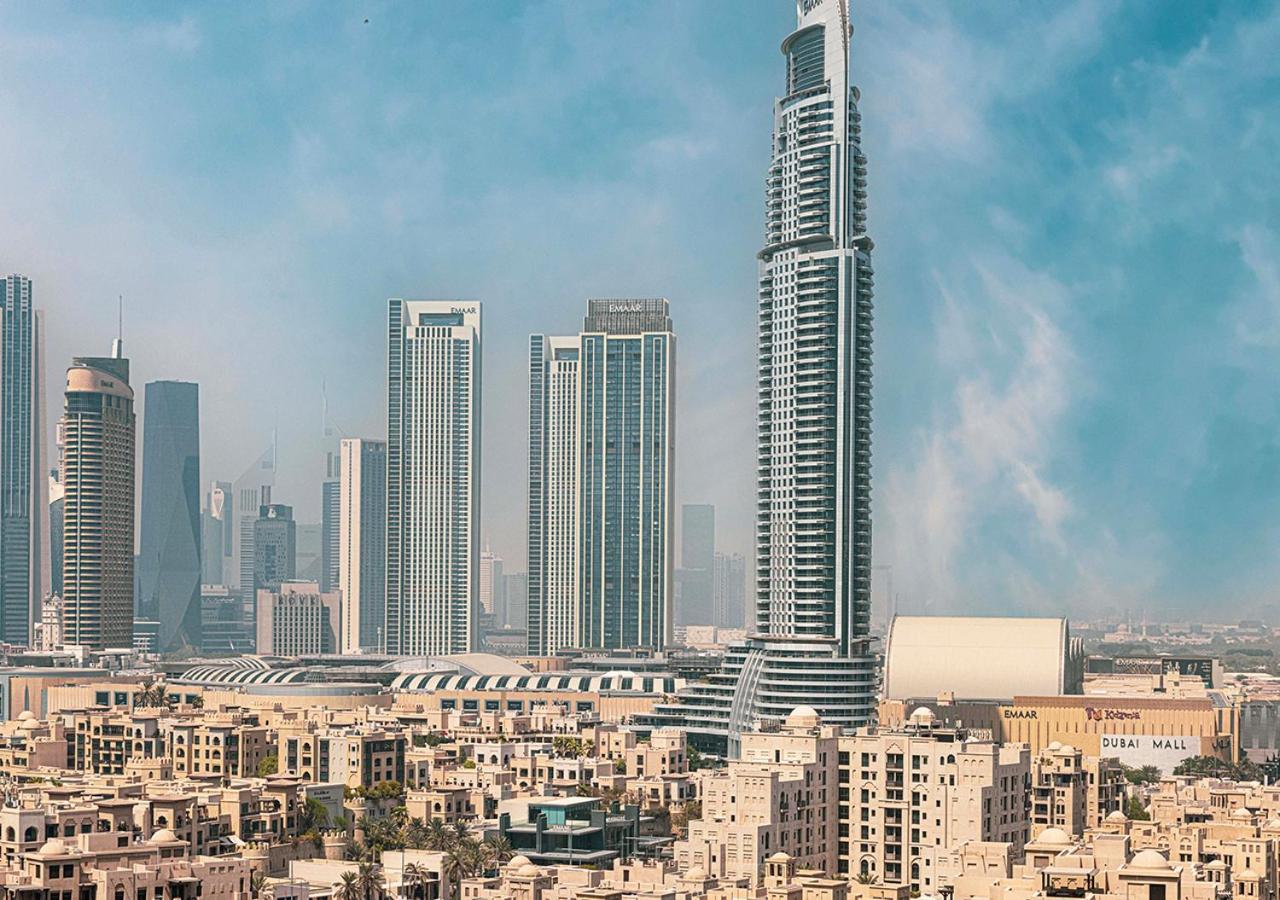 Apartment Full Burj Khalifa View - 9 Min Walk To Mall & Fountain - Luxury 1 Bedroom - Gym - Pool *