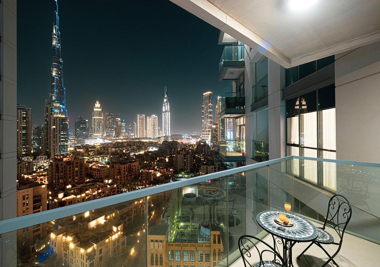 Full Burj Khalifa View - 9 Min Walk To Mall & Fountain - Luxury 1 Bedroom - Gym - Pool Dubai