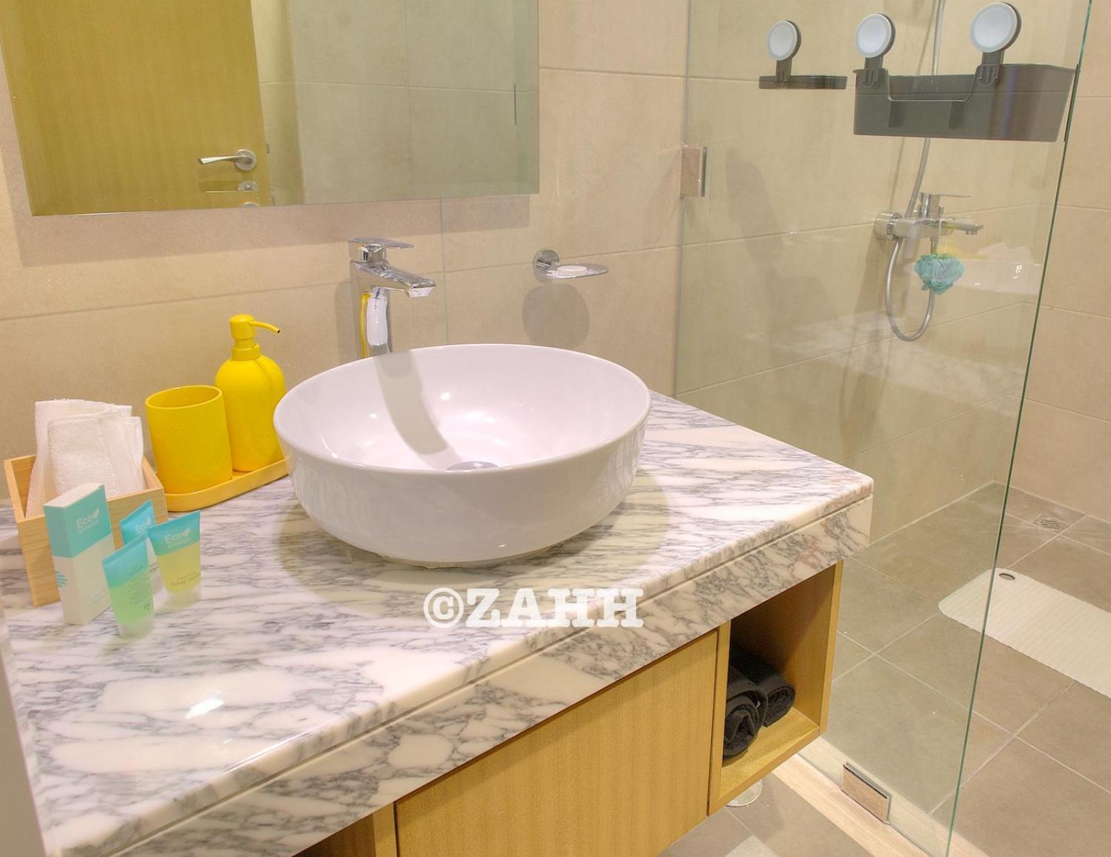 Business Bay Retreat Apartment Dubai