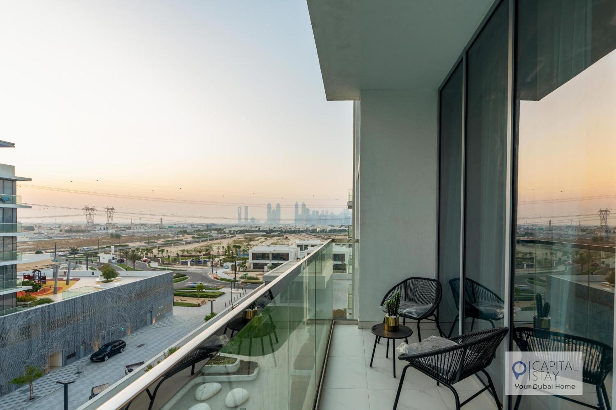 Apartment 2 Bed In District One - Lagoon Views *
