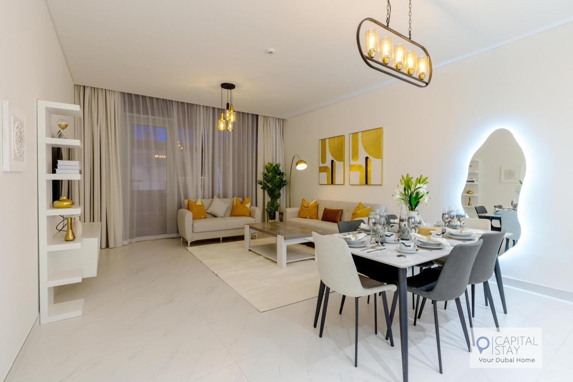 2 Bed In District One - Lagoon Views *