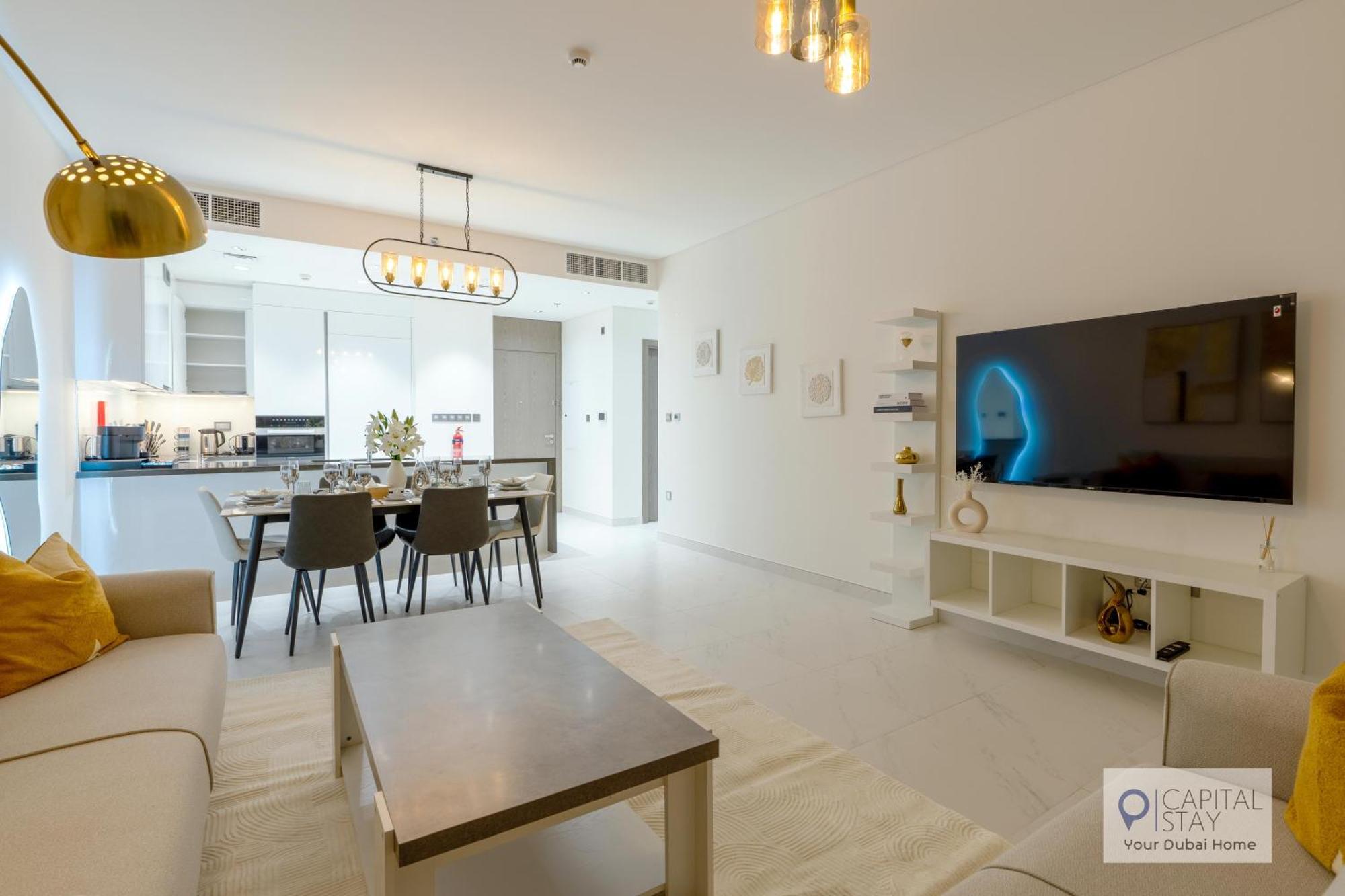 2 Bed In District One - Lagoon Views