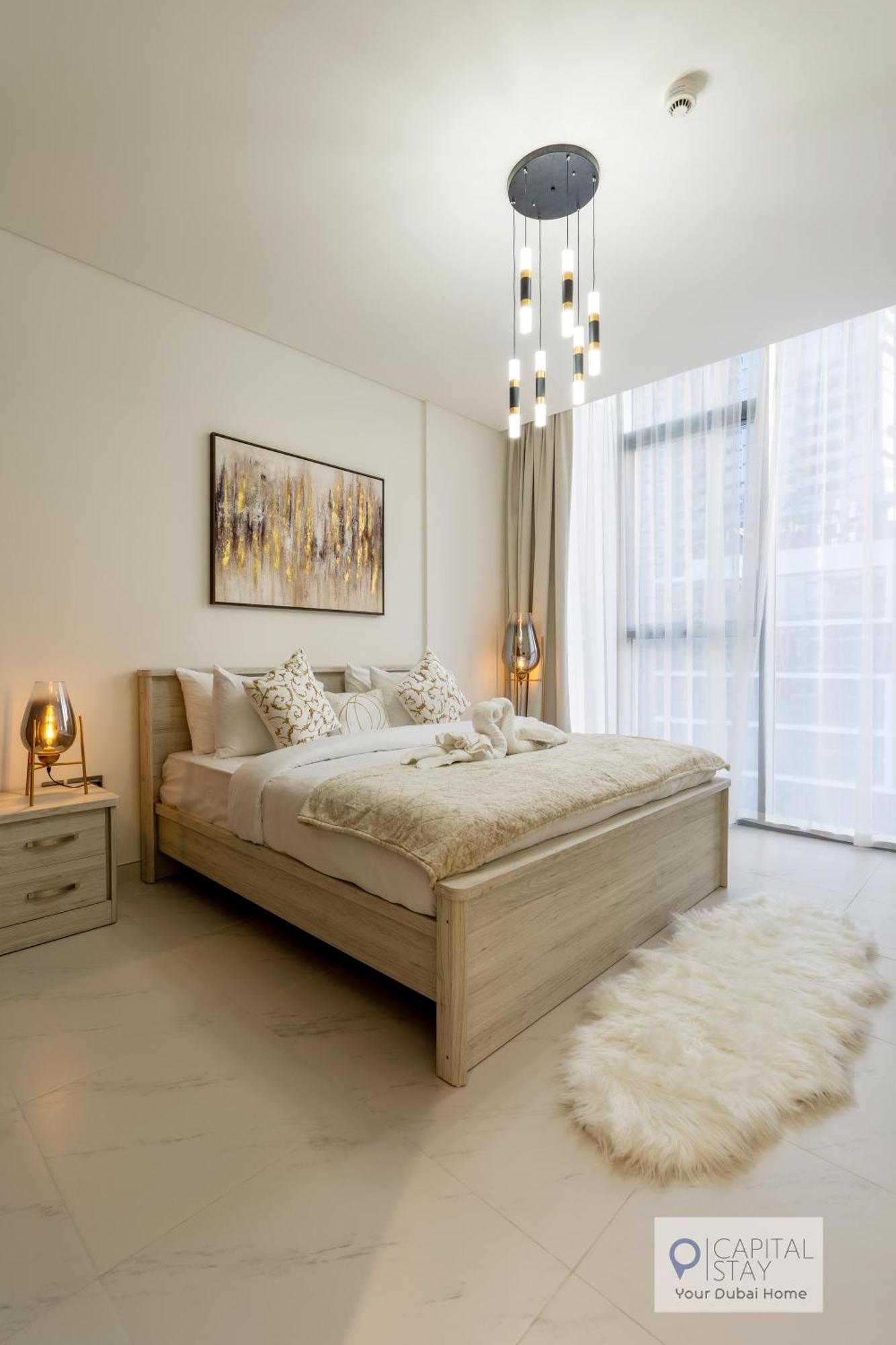 Apartment 2 Bed In District One - Lagoon Views *