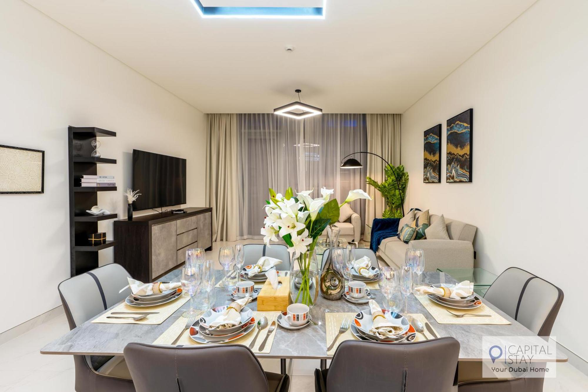 Apartment 2 Bed In District One - Lagoon Views