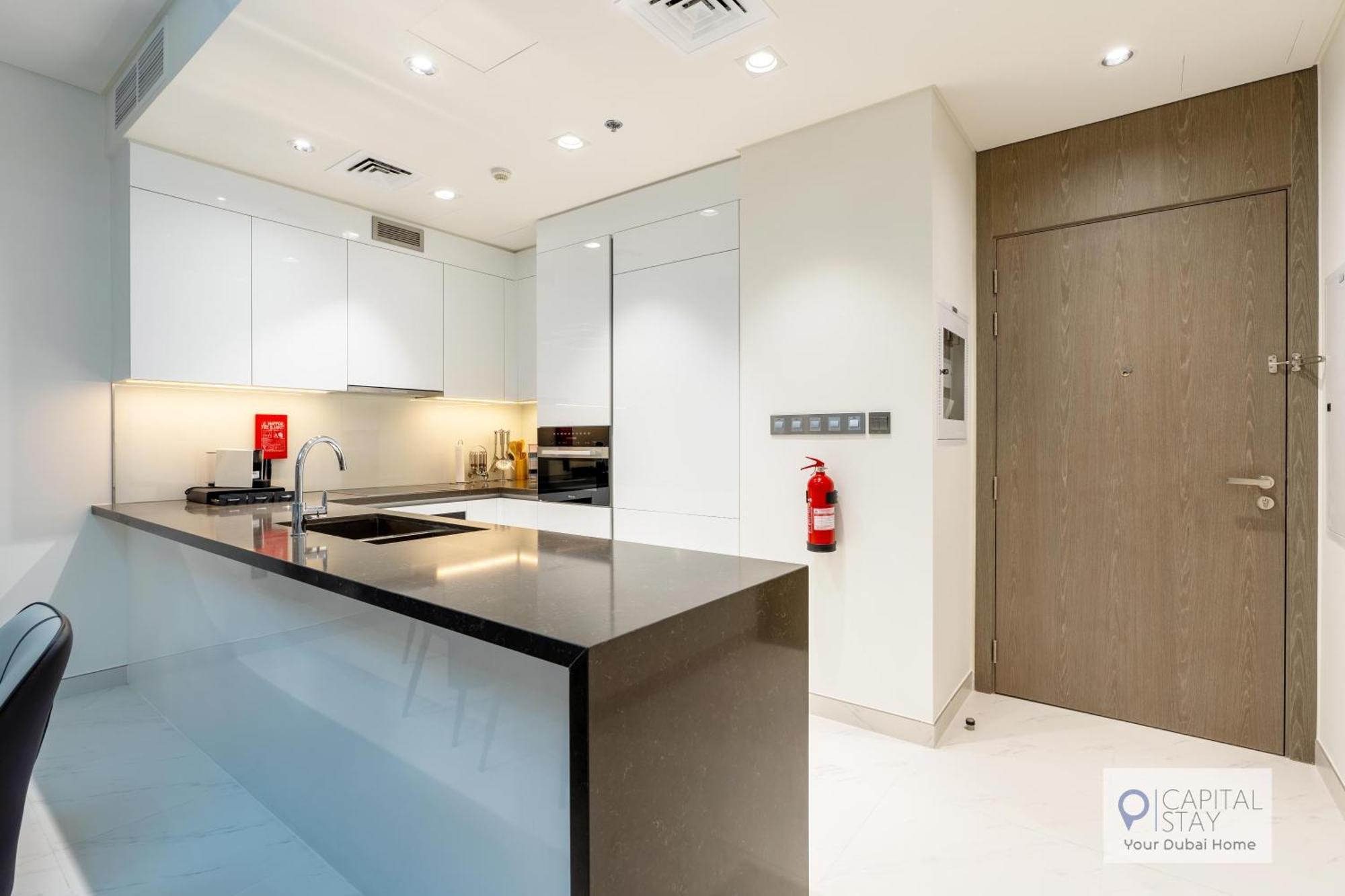 2 Bed In District One - Lagoon Views Apartment