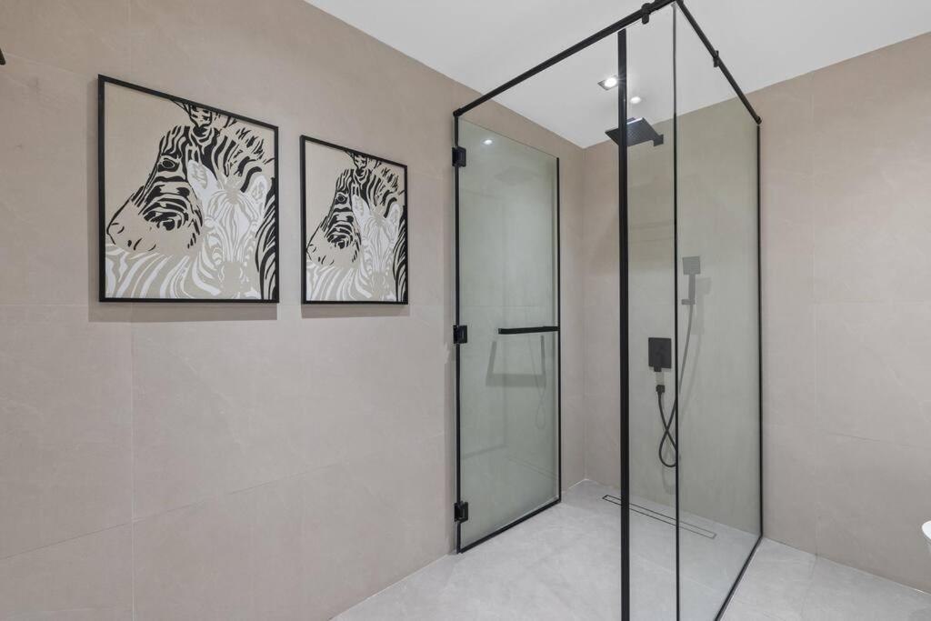 Bellavista - 29 Blvd - 2 Bedroom Fabulous Fountain View Apartment
