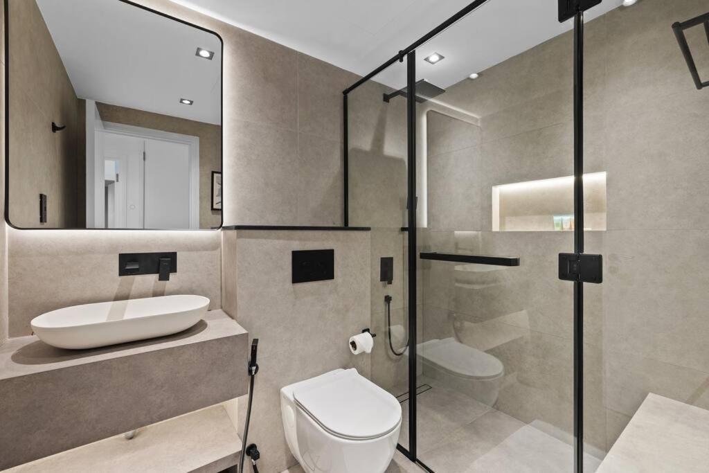 Bellavista - 29 Blvd - 2 Bedroom Fabulous Fountain View Apartment Dubai