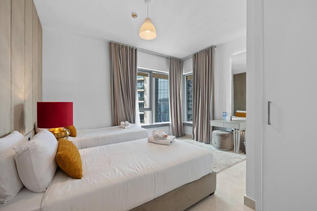 Bellavista - 29 Blvd - 2 Bedroom Fabulous Fountain View * Dubai