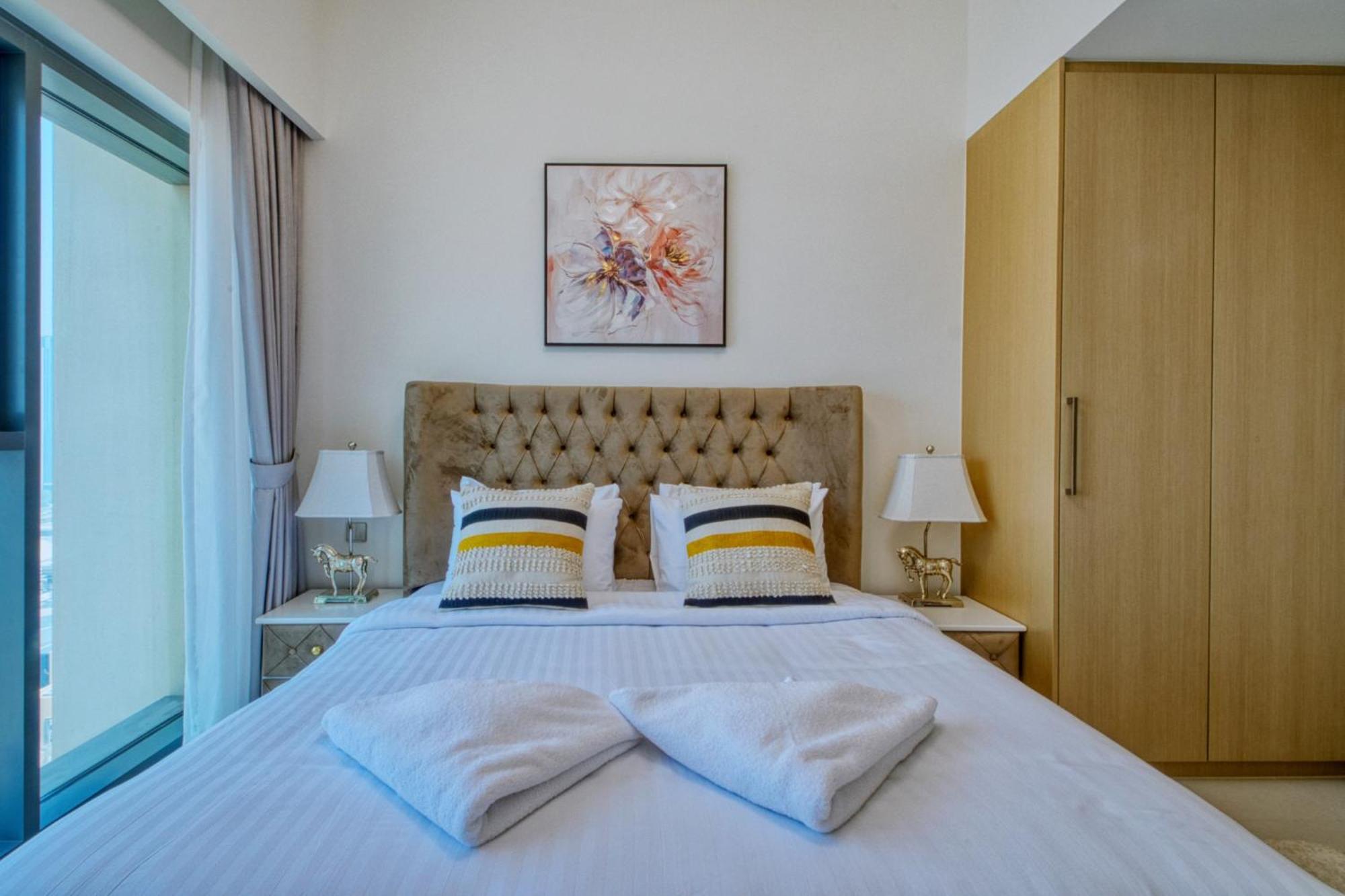 Full Burj Khalifa & Fountain View, 3-min To Mall, High Floor, Burj Royale By Emaar Apartment
