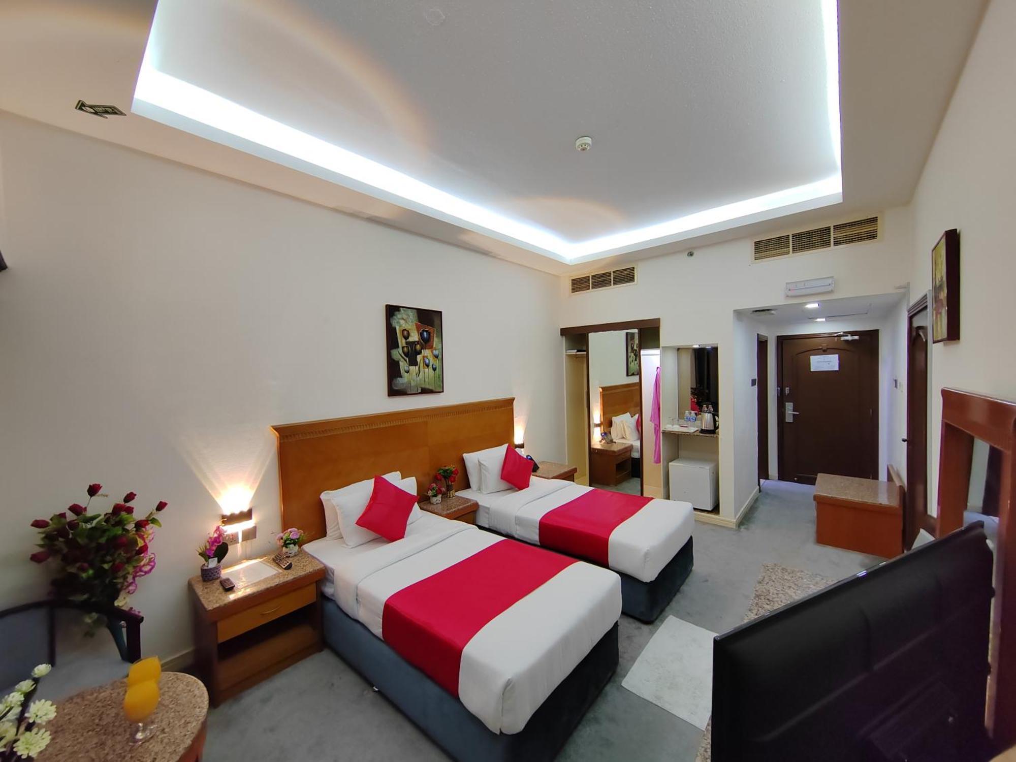 Hotel Le Paradise Palace 3*
