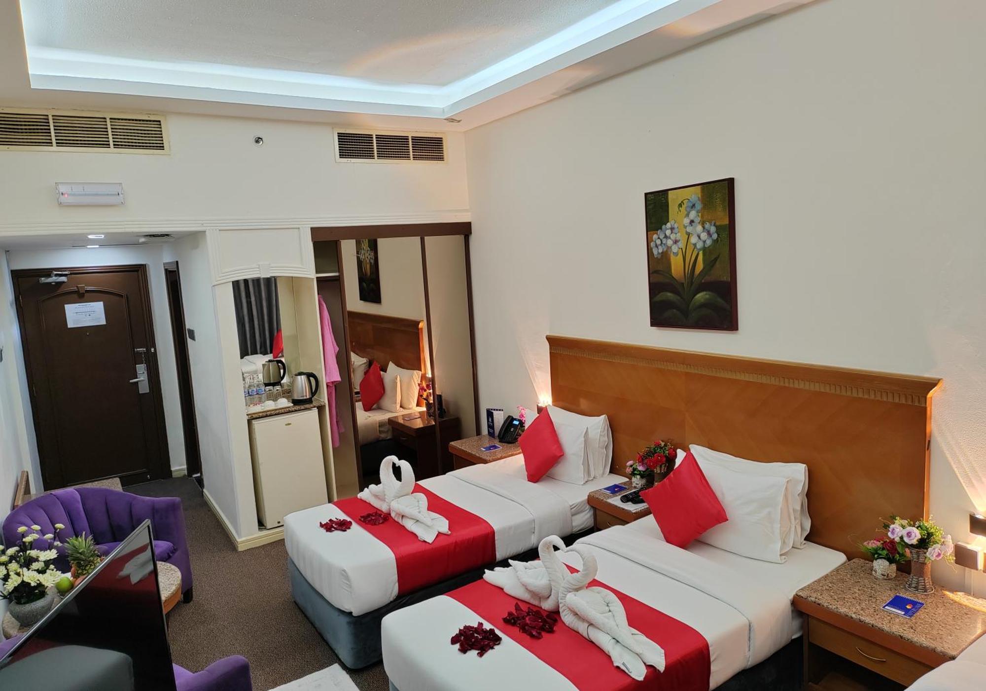 Hotel Le Paradise Palace 3*