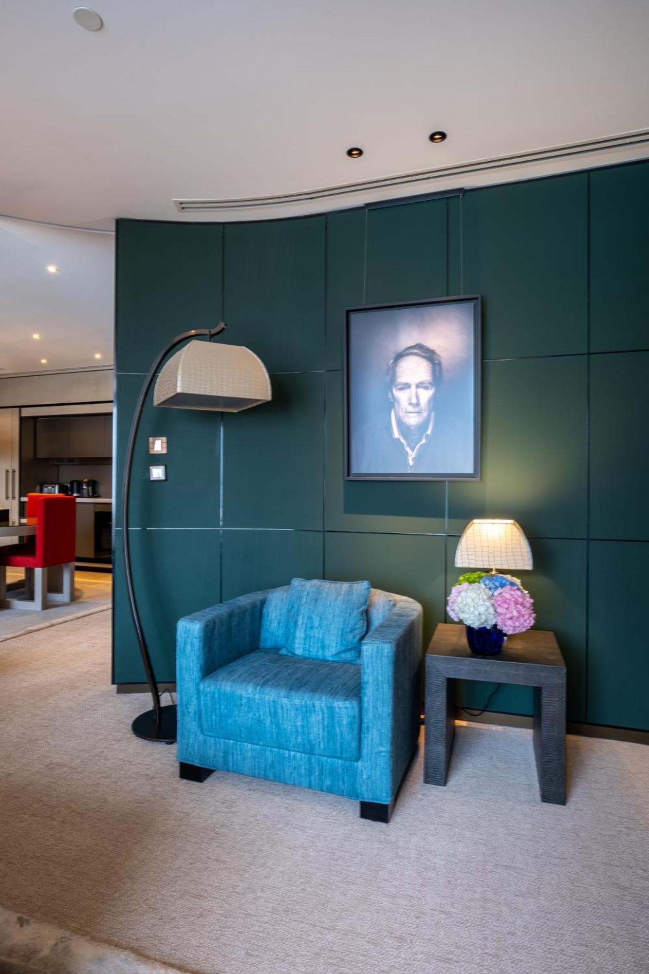 Lux 1-br In Armani Residences Dubai