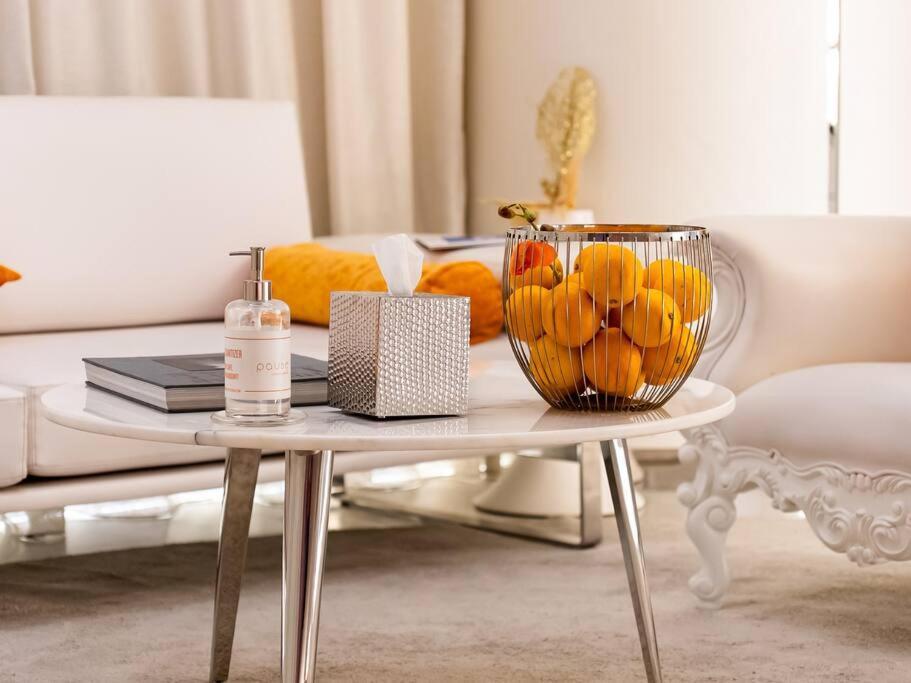 Stylish At Paramount Business Bay Apartment Dubai