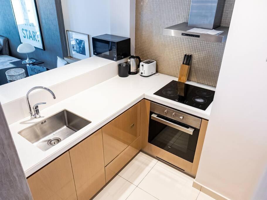 Stylish At Paramount Business Bay Dubai