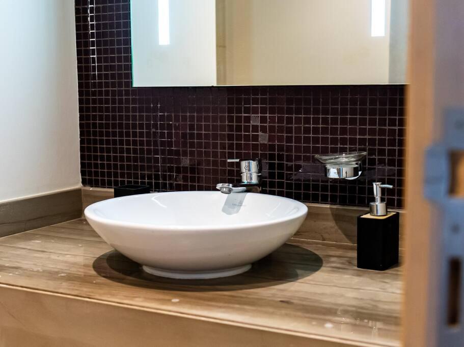 Apartment Stylish At Paramount Business Bay