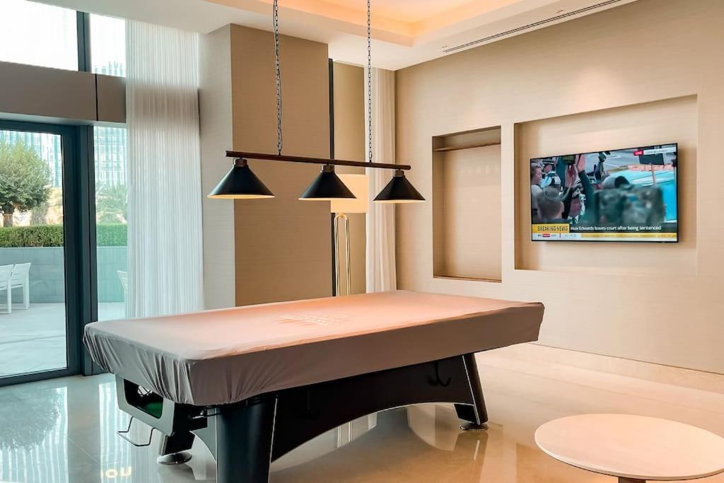 Address Opera 1br 54th Floor Apartment