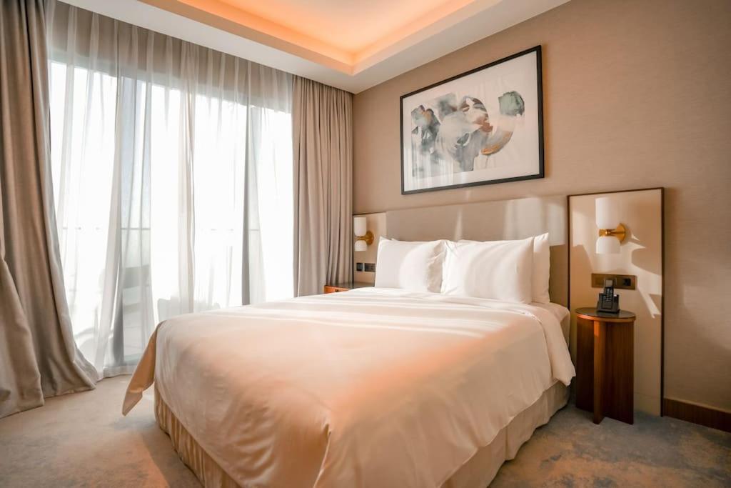 Apartment Address Opera 1br 54th Floor Dubai